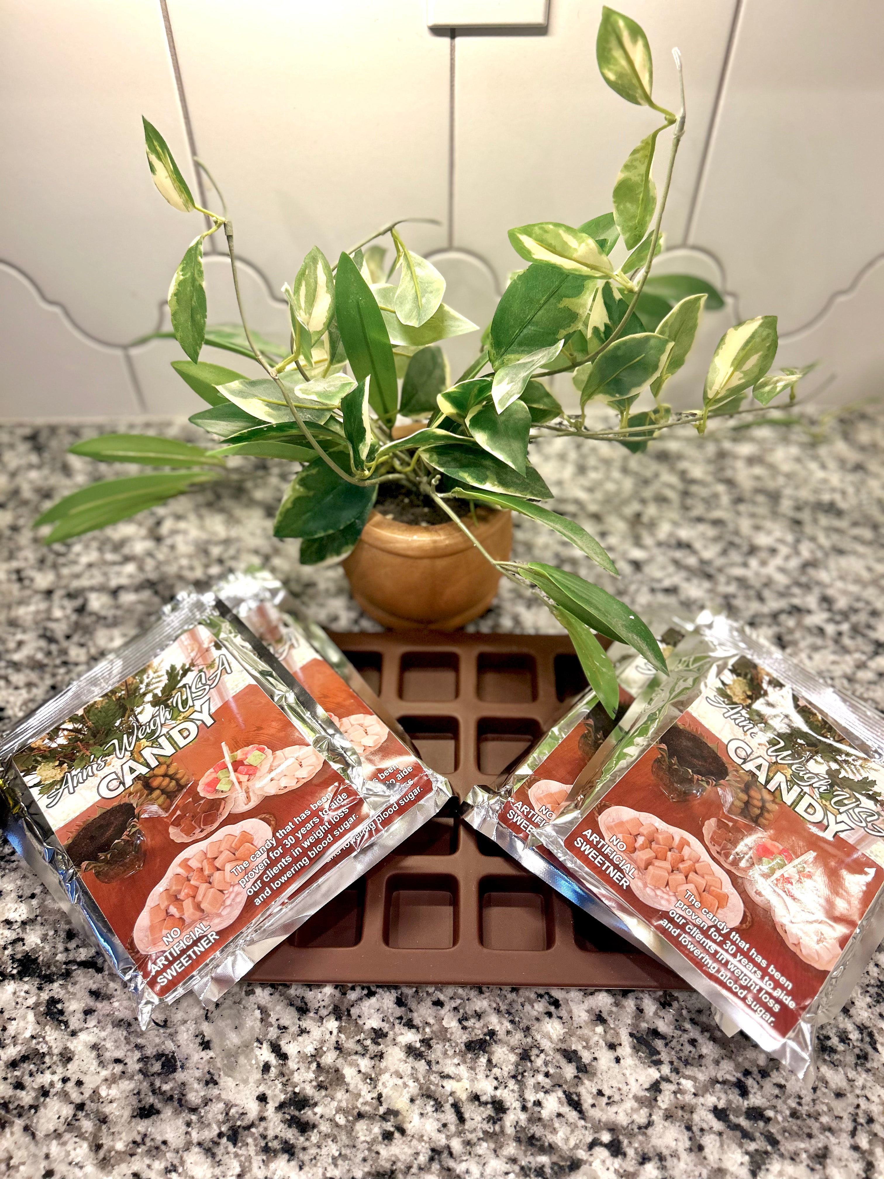 Ann's Weigh Candy Mix 4 Pack + Silicone Pan